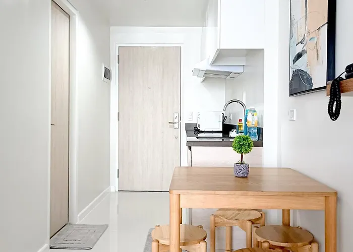 Apartment Mandani Bay Near Cdu, Sm, Metro, Ports